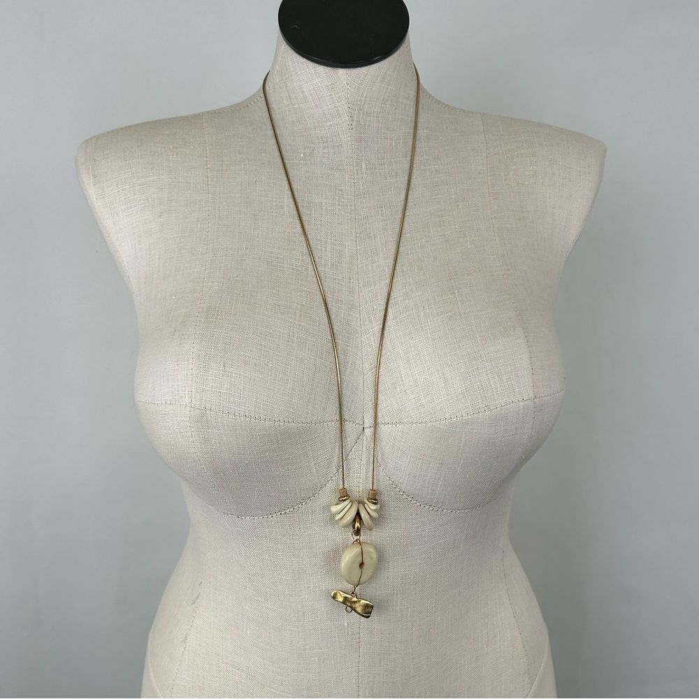 Vintage White and Gold Long Pendant Necklace
